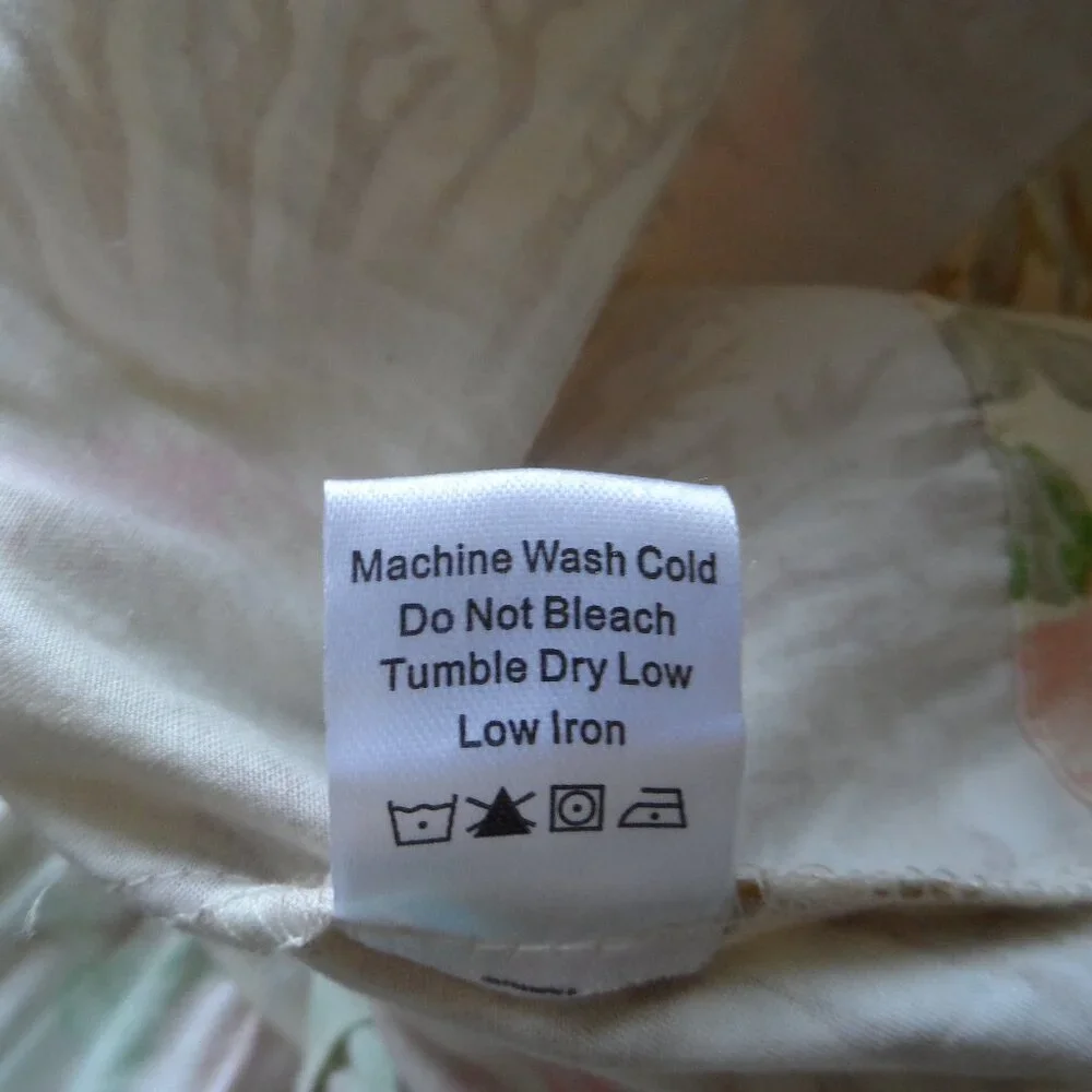 Tuckernuck Sun-Faded Floral Crawford V-Neck Short Dress Sz Med - Picture 5 of 5